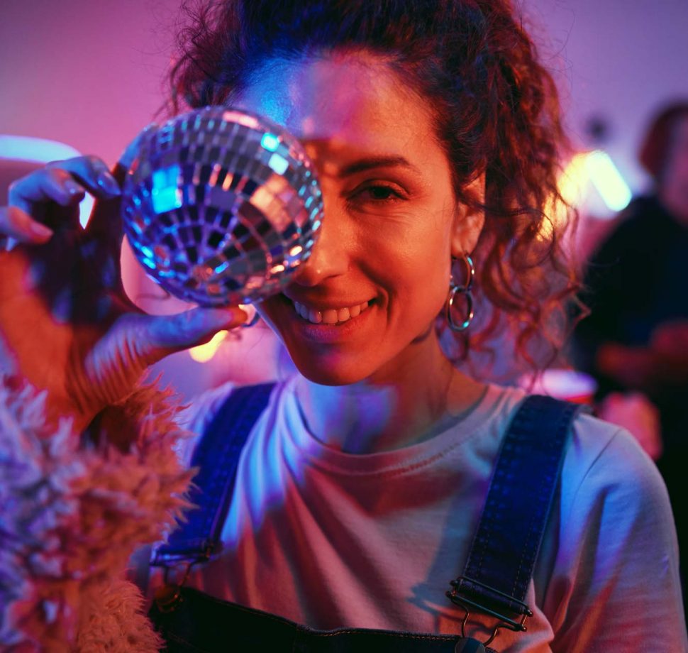 woman-at-disco-party-MV93S2M.jpg